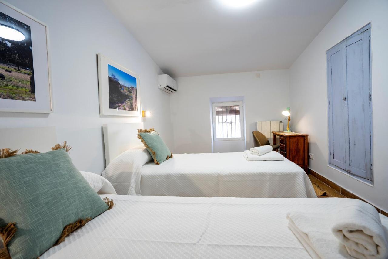 Apartamento Berrocala Caces Extérieur photo